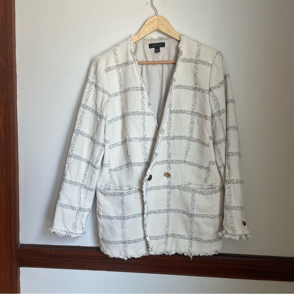 Ann Taylor White and Gray Blazer with Contemporary Spring Tweed Feel sz 14 - Picture 2 of 9
